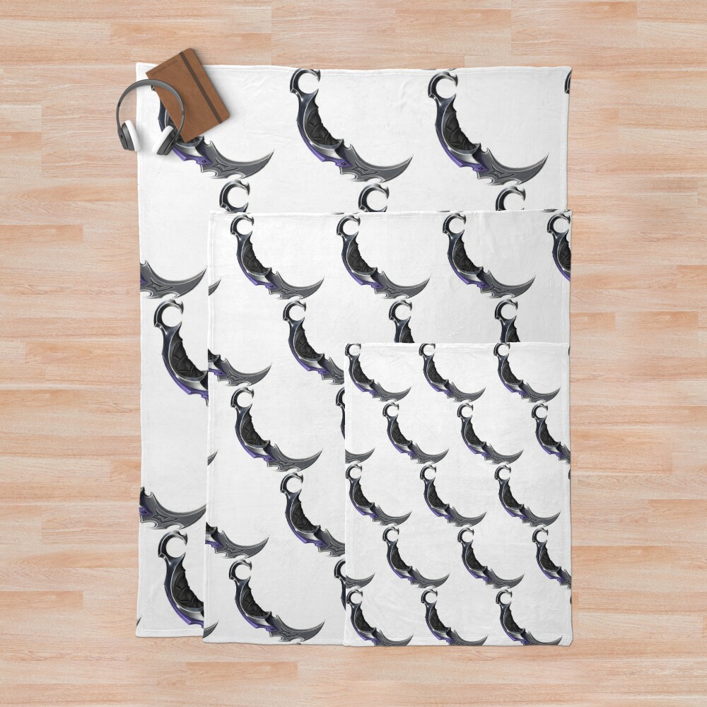 Reaver Karambit Spray Throw Blanket Official Valorant Store